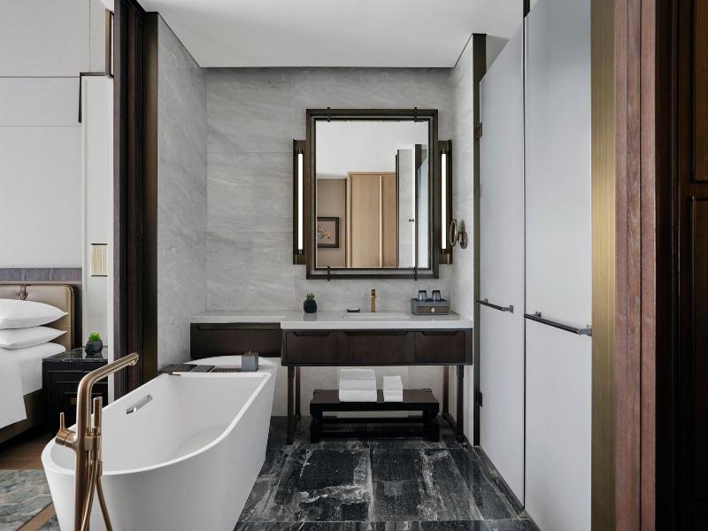 Guangzhou Marriott Hotel Baiyun image