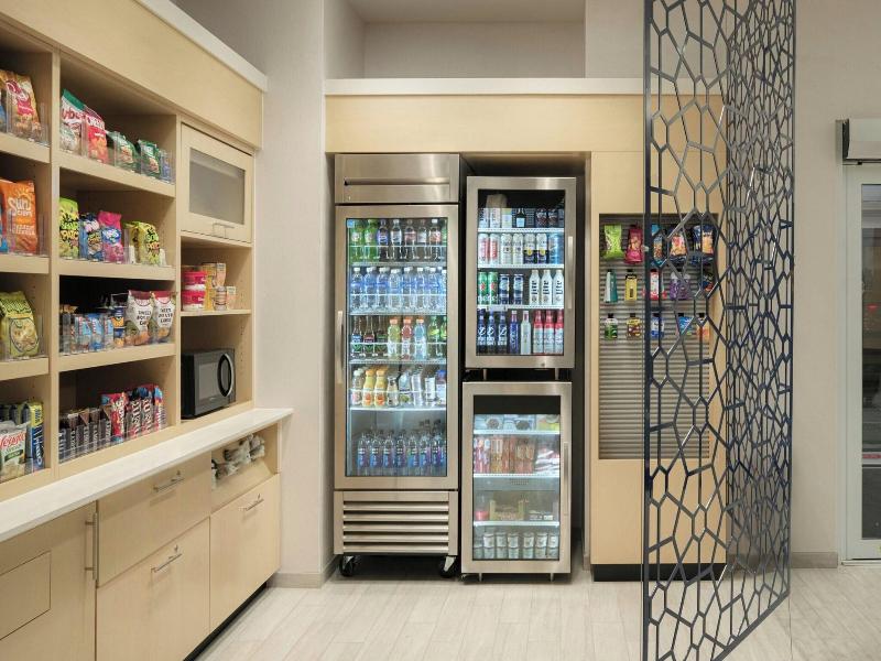 Springhill Suites By Marriott Tampa Downtown image