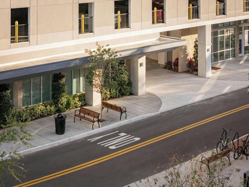 Springhill Suites By Marriott Tampa Downtown image