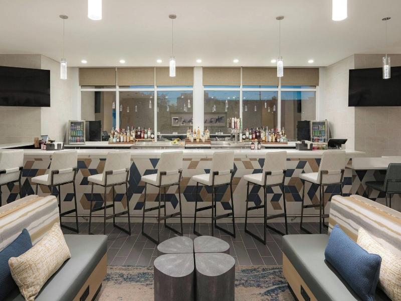 Springhill Suites By Marriott Tampa Downtown image