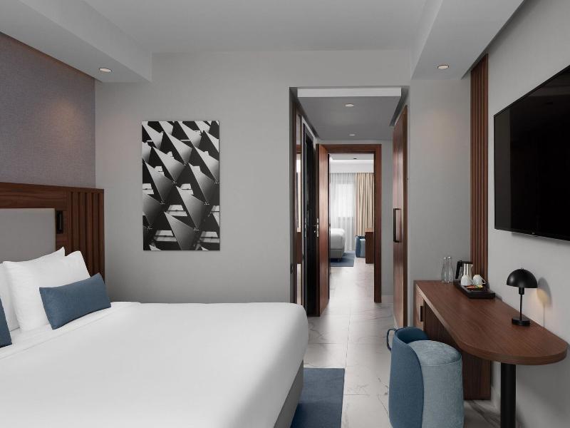 Courtyard By Marriott Casablanca Downtown image