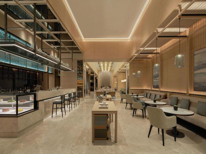 Courtyard By Marriott Foshan image