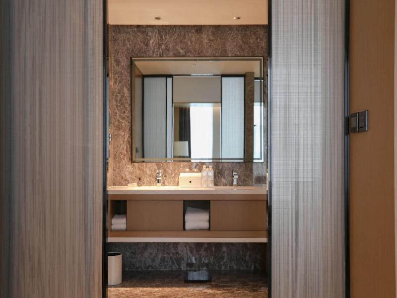 The Westin Wuhan Hanyang image
