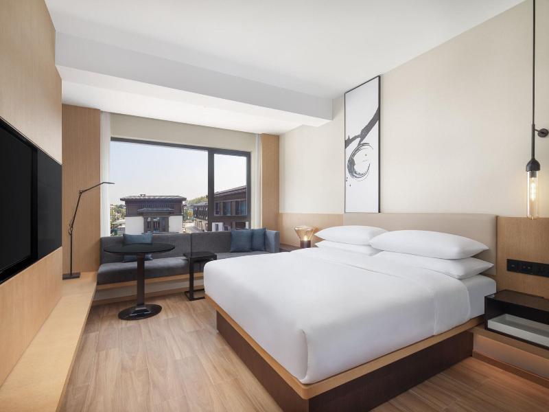 Fairfield By Marriott Yangzhou Slender West Lake image