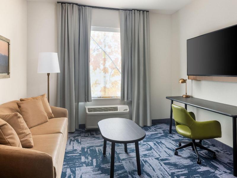 Fairfield By Marriott Inn Suites Montrose image 6