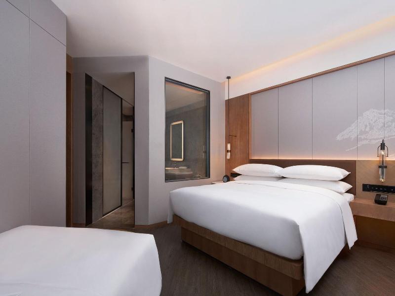 Courtyard By Marriott Chongli image
