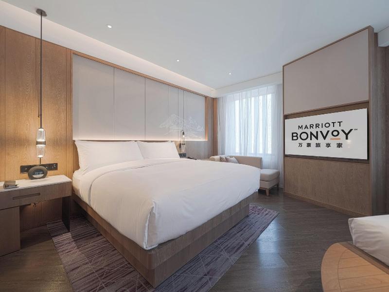 Courtyard By Marriott Chongli image