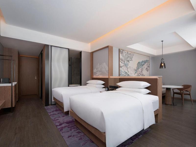 Courtyard By Marriott Chongli image