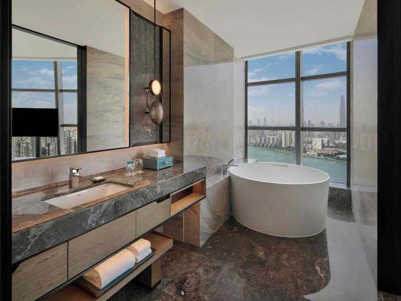 Wuhan Marriott Hotel Wuchang image