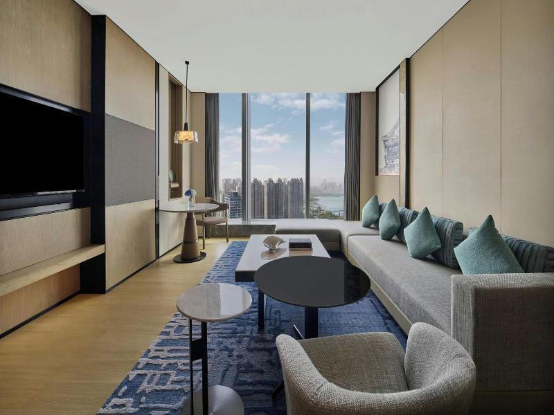 Wuhan Marriott Hotel Wuchang image