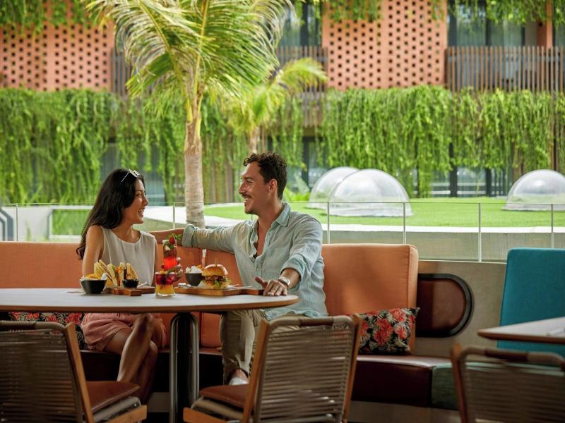 Aloft Bali Kuta At Beachwalk image
