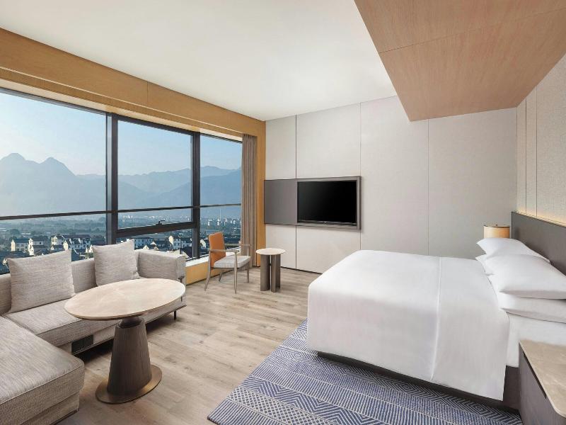 Sheraton Pujiang image 1
