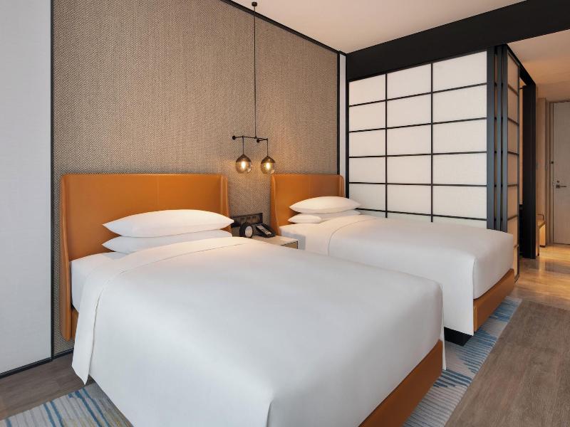 Sheraton Xi'an Chanba image
