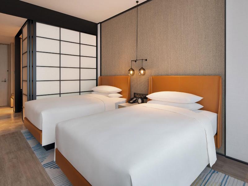 Sheraton Xi'an Chanba image