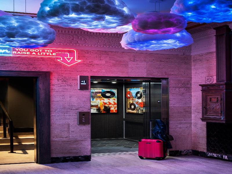 Moxy Springfield Downtown image