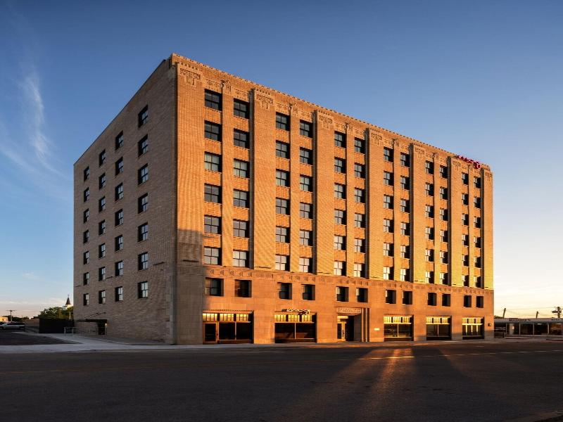 Moxy Springfield Downtown image