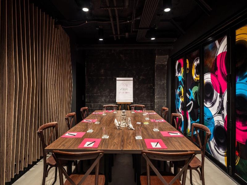 Moxy Springfield Downtown image