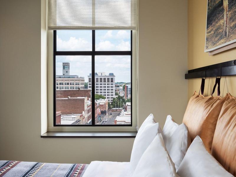 Moxy Springfield Downtown image