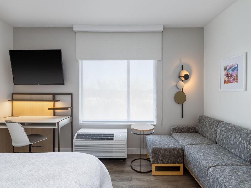 Towneplace Suites By Marriott Geneva image