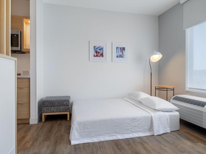 Towneplace Suites By Marriott Geneva image