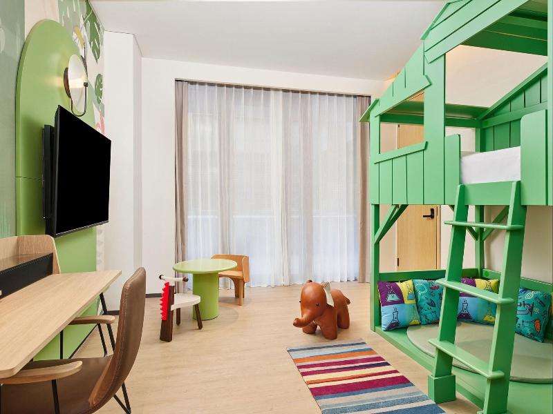Aloft Beijing Huairou image