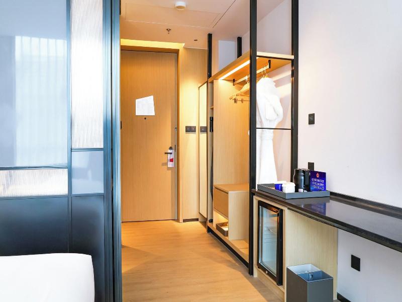 Aloft Beijing Huairou image