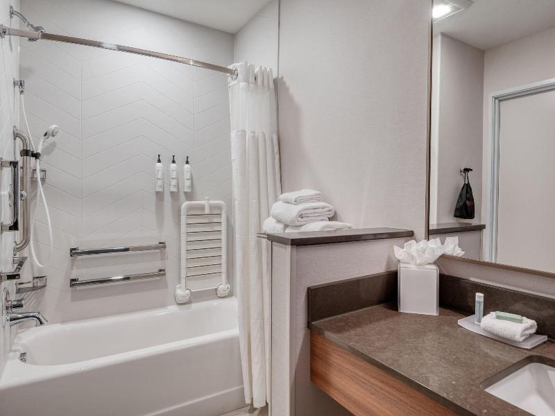 Fairfield Inn & Suites By Marriott Shelbyville image