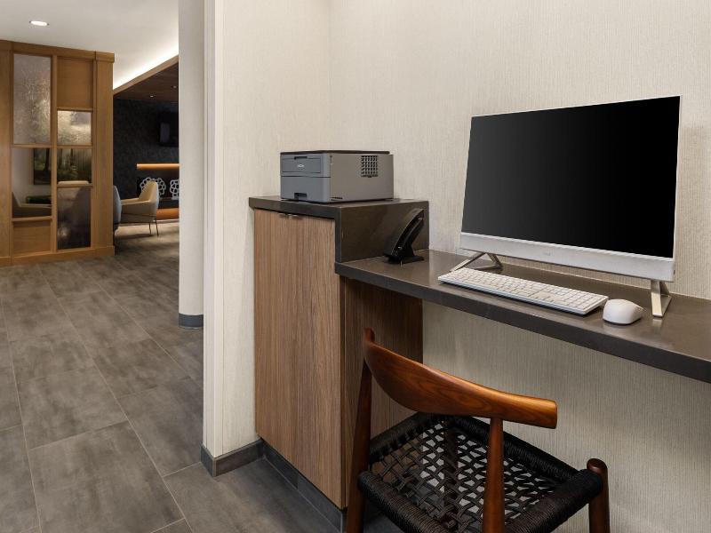 Fairfield By Marriott Inn Suites Yankton image