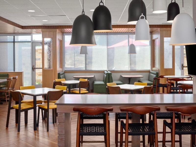 Fairfield By Marriott Inn Suites Yankton image