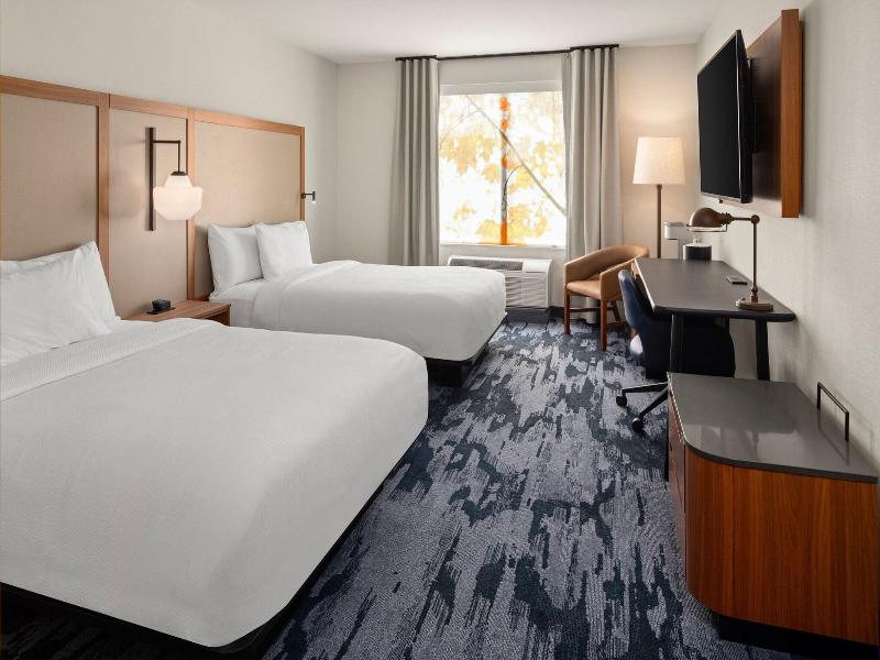 Fairfield By Marriott Inn Suites Yankton image