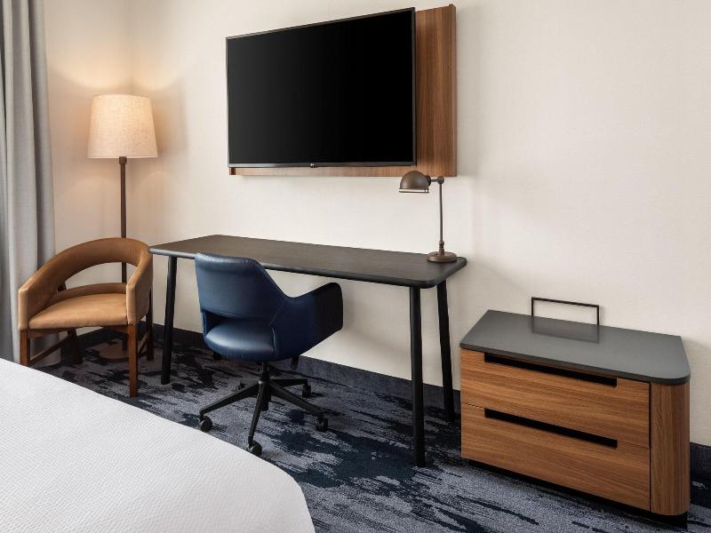 Fairfield By Marriott Inn Suites Yankton image