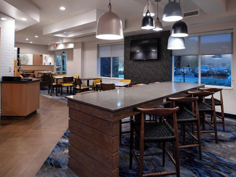 Fairfield Inn & Suites By Marriott Beloit image