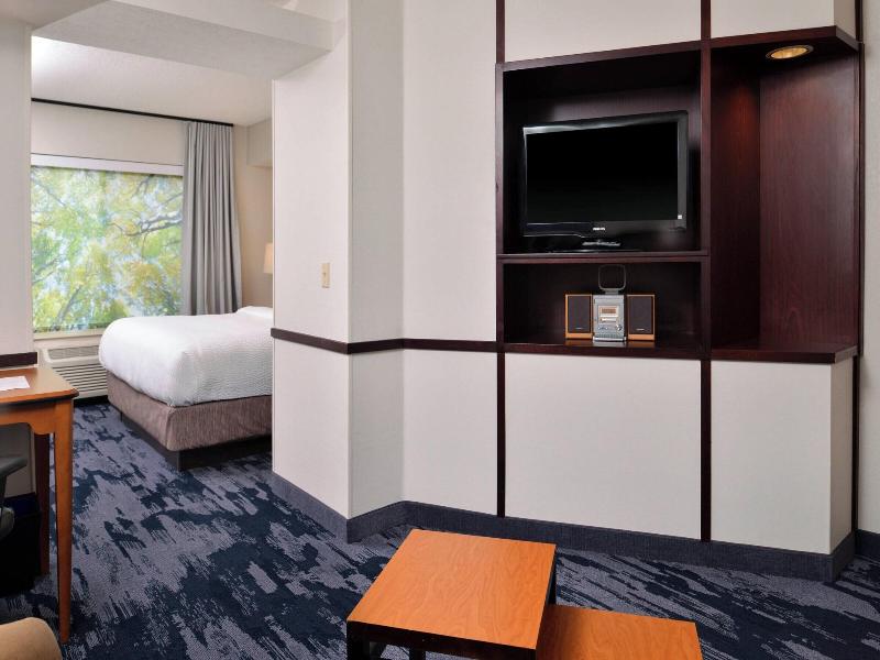 Fairfield Inn & Suites By Marriott Beloit image