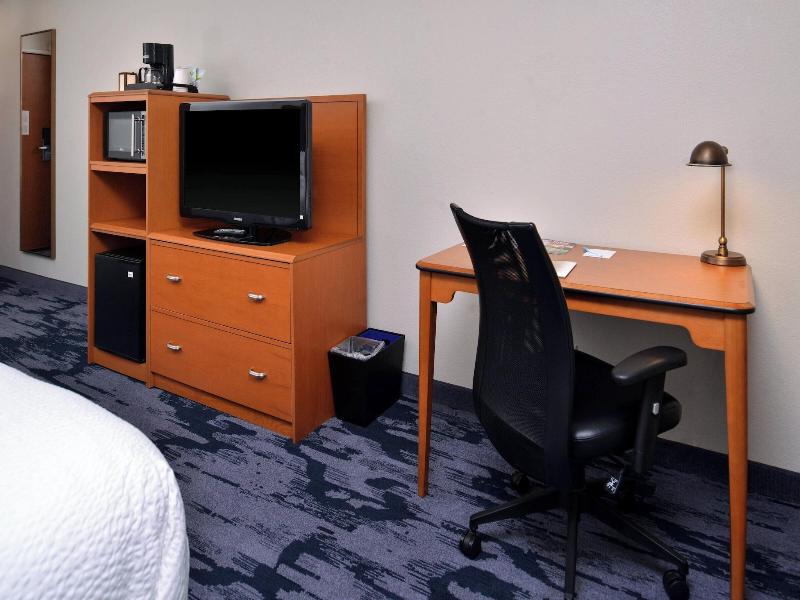 Fairfield Inn & Suites By Marriott Beloit image