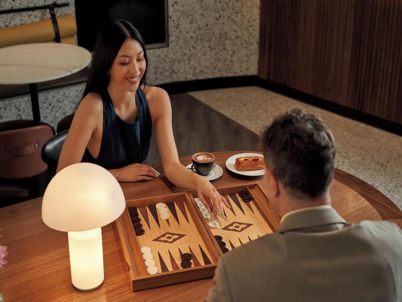Le Meridien Melbourne image