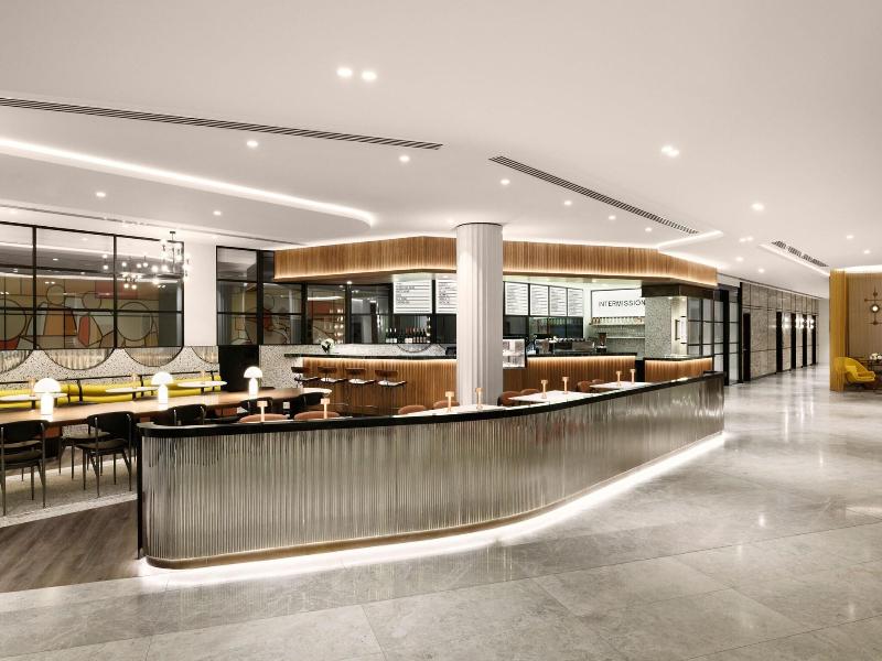 Le Meridien Melbourne image