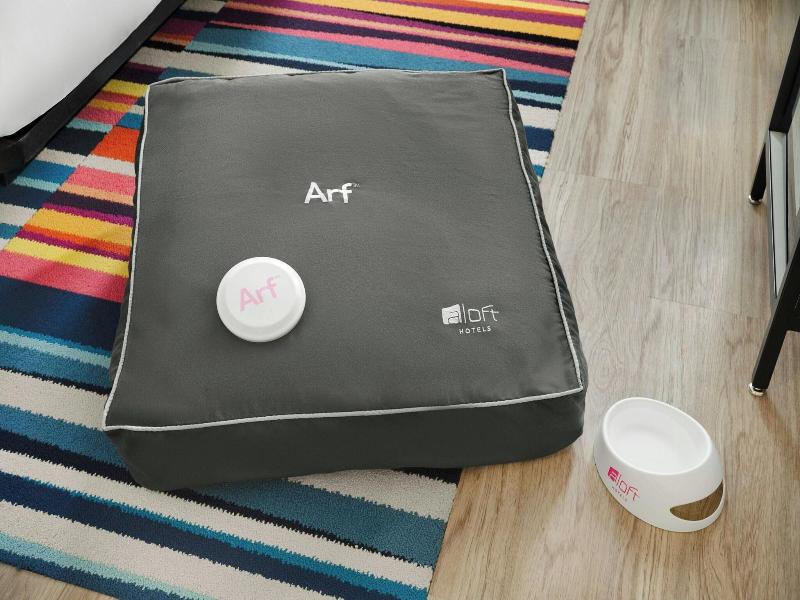 Aloft Indianapolis Downtown image