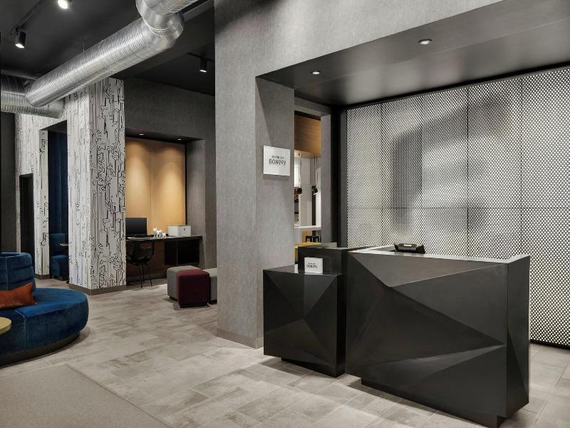 Aloft Indianapolis Downtown image