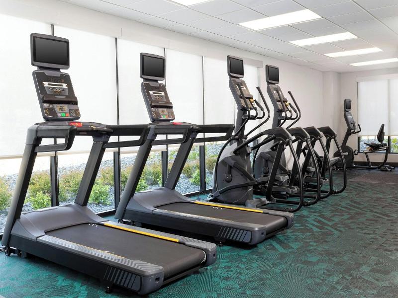 Towneplace Suites By Marriott Monrovia image