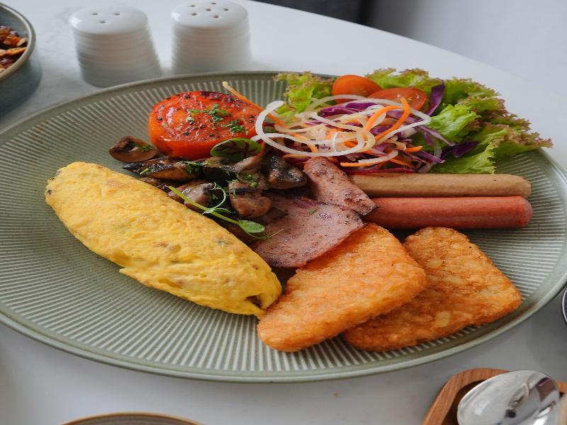 Sheraton Jakarta Soekarno Hatta Airport image