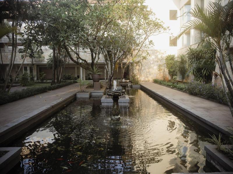 Sheraton Jakarta Soekarno Hatta Airport image