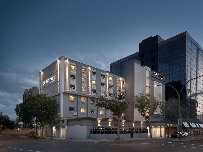 Courtyard By Marriott Regina Downtown image
