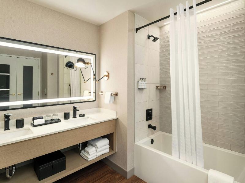 Hotel Effie Sandestin, Autograph Collection image