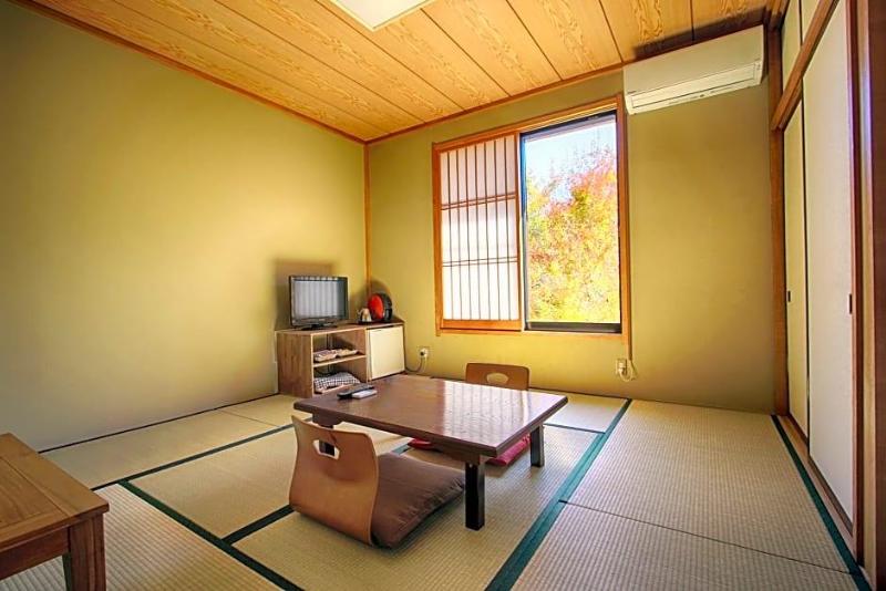 Hatago Tsubakiya image