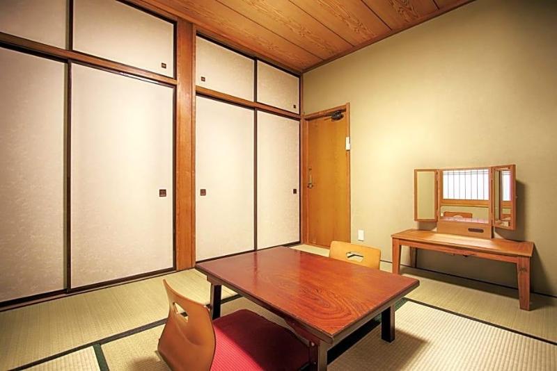 Hatago Tsubakiya image
