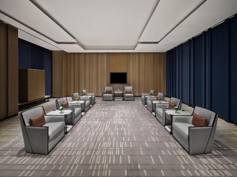 Jw Marriott Hotel Taiyuan image