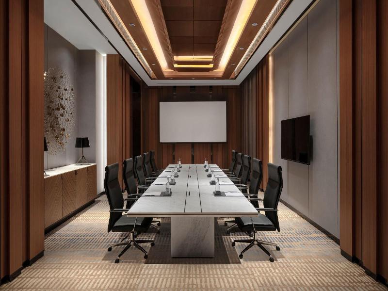 Jw Marriott Hotel Taiyuan image