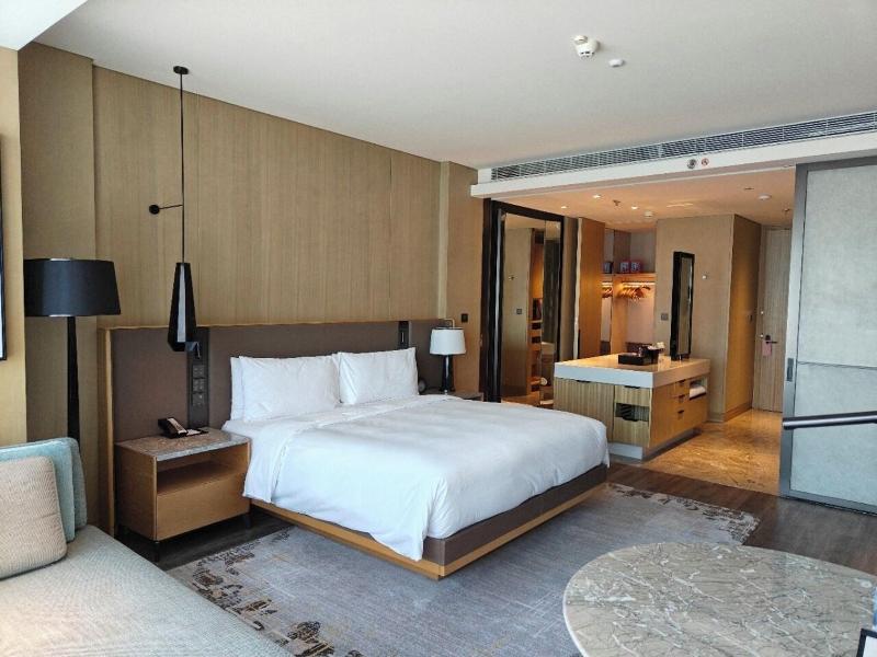 Jw Marriott Hotel Taiyuan image