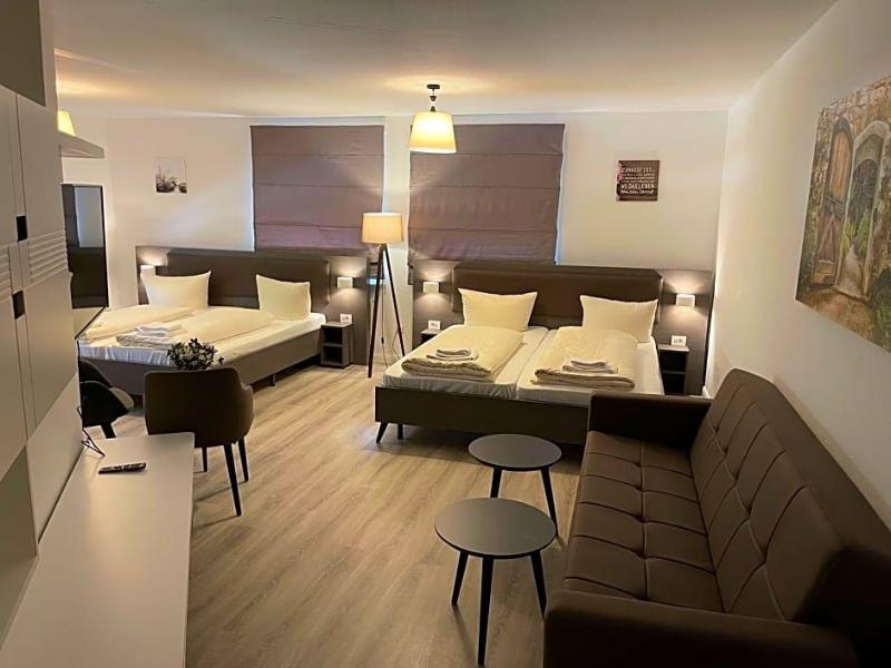 Hotel Bispinger Hof image