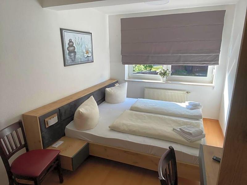 Hotel Bispinger Hof image